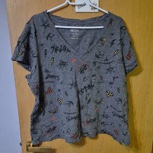 Gray Graphic V-Neck T-Shirt From TORRID